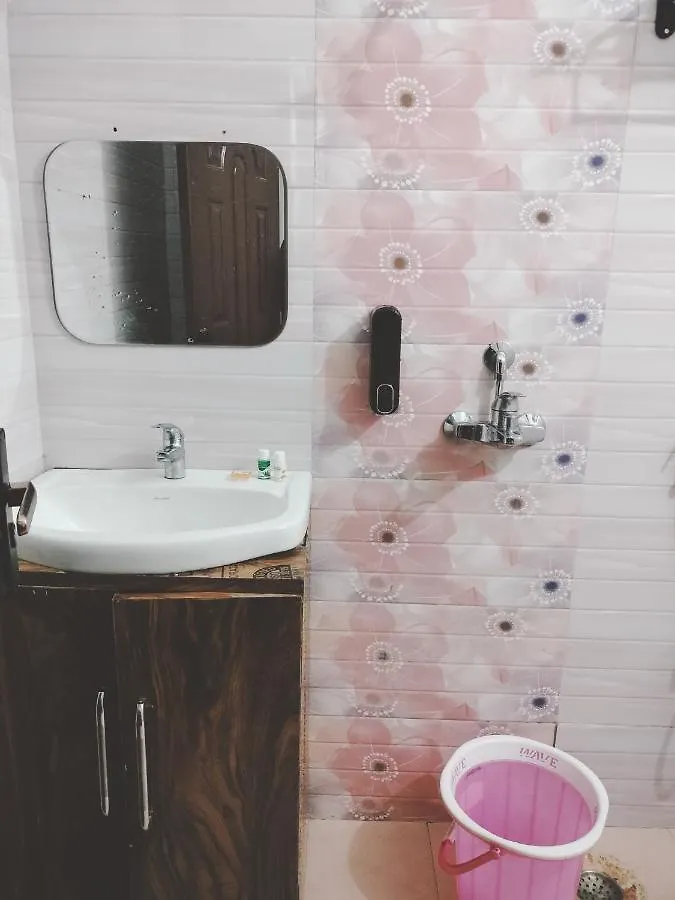 Aero Homestay 507 Váránasí 0*,